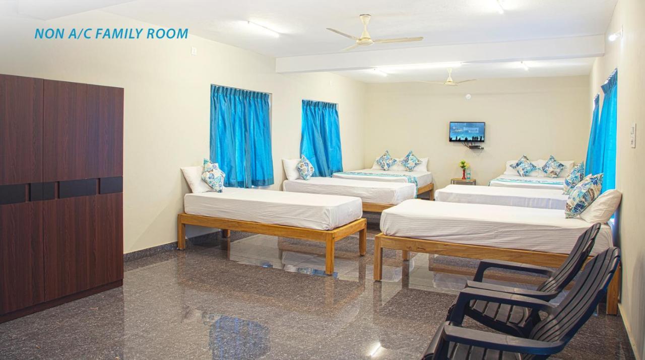 Blue Ocean Sands - On The Beach Kumta Luaran gambar